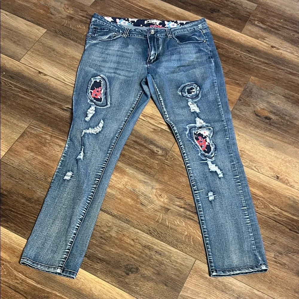 Sz 13 Cleo Blue Straight Leg Jeans with Floral and Distressed Details - Picture 1 of 7
